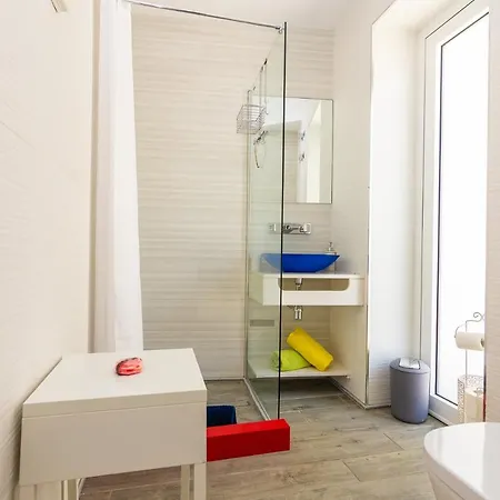 Con Piscina Privada En Calle Carabeo נרחה