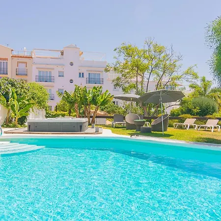 וילה Con Piscina Privada En Calle Carabeo נרחה